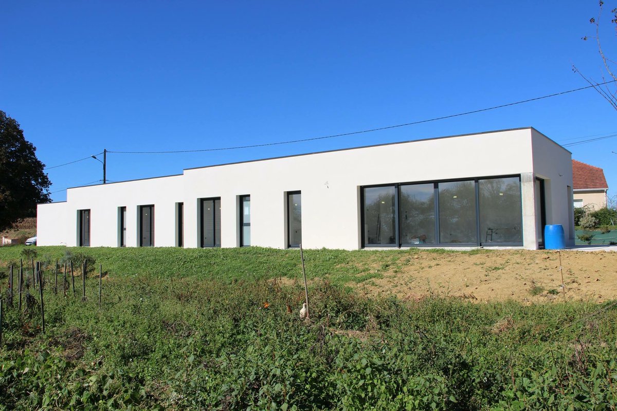 SBDB_maisons's tweet photo. Maison SBDB #maison#sbdb#constructeur#pau#moderne https://t.co/O6S9Ks4cwi