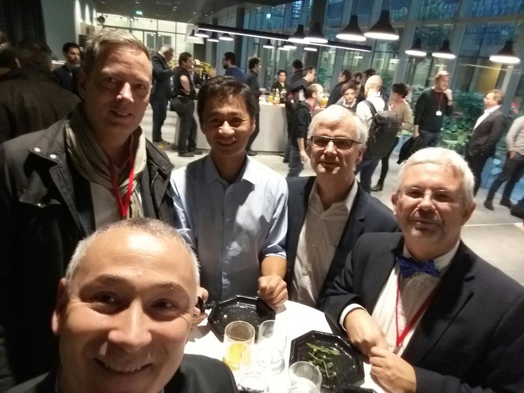 FTdP_tw's tweet photo. Collation après ce meetup très riche et dense avec notre keynote speaker @maitrehub et une partie de l'équipe
#MMBlockchain @SG_InsideIT https://t.co/jK1xGkAFzK