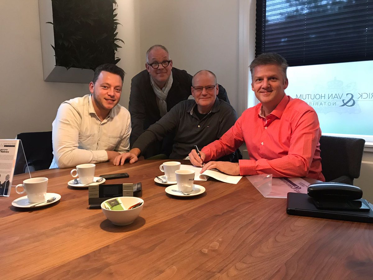 Match: Oprichting Stg. Vrienden van Carnaval in Boemelburcht door maatschappelijk betrokken @NotarisZevenaar een feit <a href="/regiodeliemers/">De Liemers (DLHG)</a>.