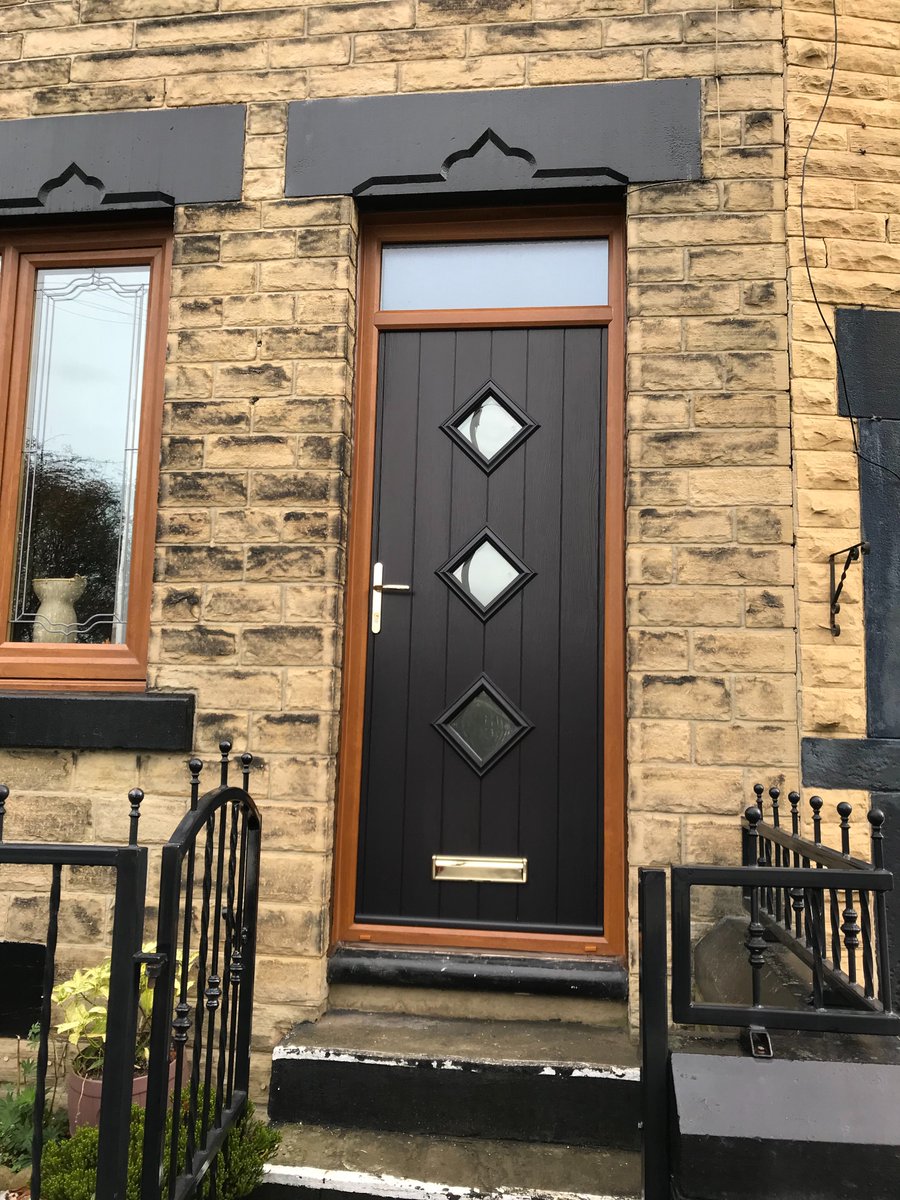 _Thermal_Design's tweet photo. flint 3 #solidor #kommerling https://t.co/FgN4eC2Wdv