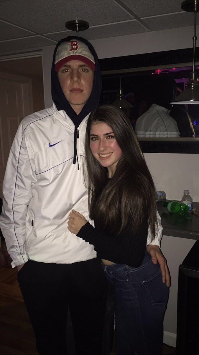 rylieee_xo's tweet photo. happy birthday jameson !! hope you have a good day 😊🎉🎉 @YungScal https://t.co/oQSO3uDSSS