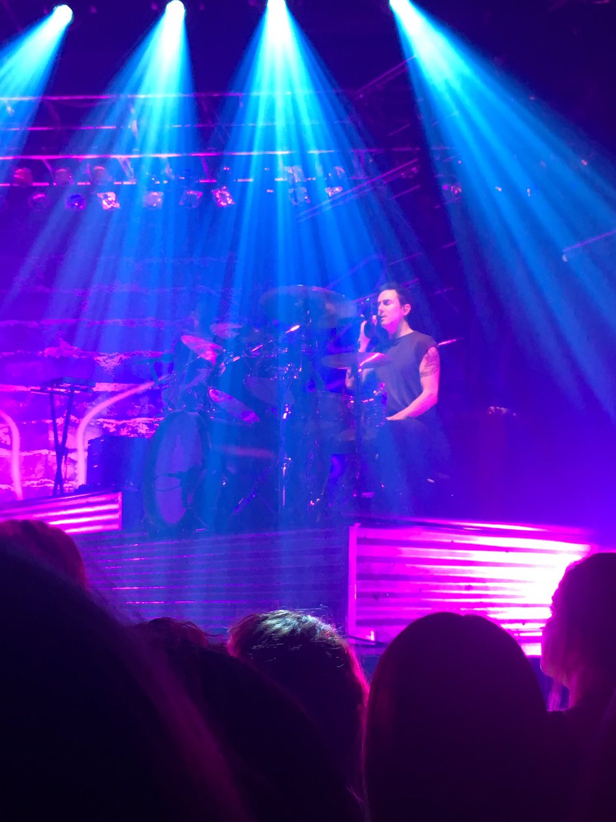 ScriptFansUnite's tweet image. The Script @ Myth in MN. Best band in the biz. Hands down. They hold a special place in my heart @thescript @RAlejandro3 @benjaminsarge