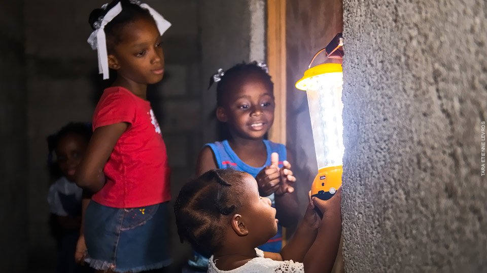 #GirlsShine when they’re freed from burdens caused by a lack of energy access. Read how USAID is helping: bit.ly/2ygwQFJ