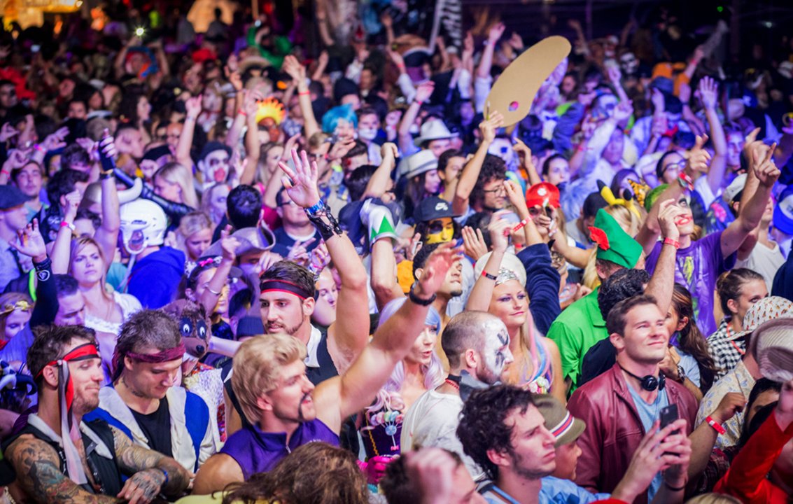 SDBlockParties's tweet photo. HALL🎃WEEN is approaching FAST. #SDMonsterBash is the biggest party to be at on Saturday Oct. 28th. Get tix TODAY! https://t.co/v4yXD3PbZn https://t.co/AO31CUYygP