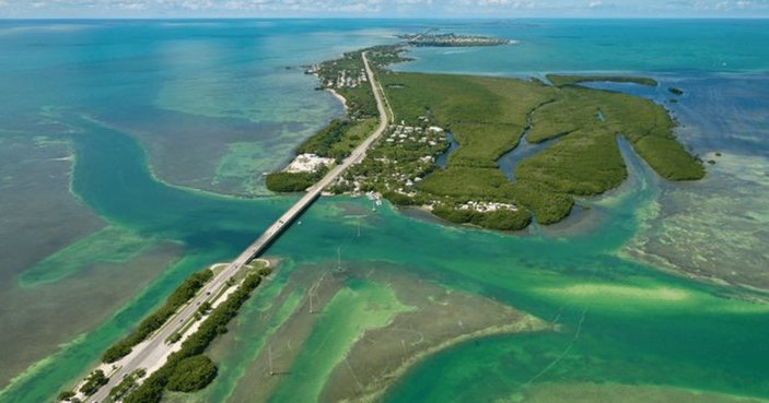 Florida Keys Reopens to Tourists After #IrmaHurricane2017  buff.ly/2fWRjVq #floridakeys