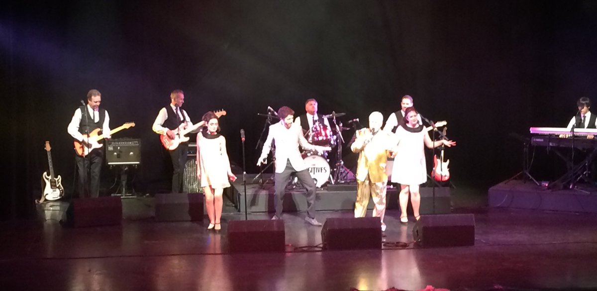 Huge congrats to #DavidHamilton and all the performers <a href="/EpsomPlayhouse/">Epsom Playhouse</a> in <a href="/RnRbacktheyears/">RnR Back The Years</a>. Fantastic, feel-good sounds of the #50s and 60s!