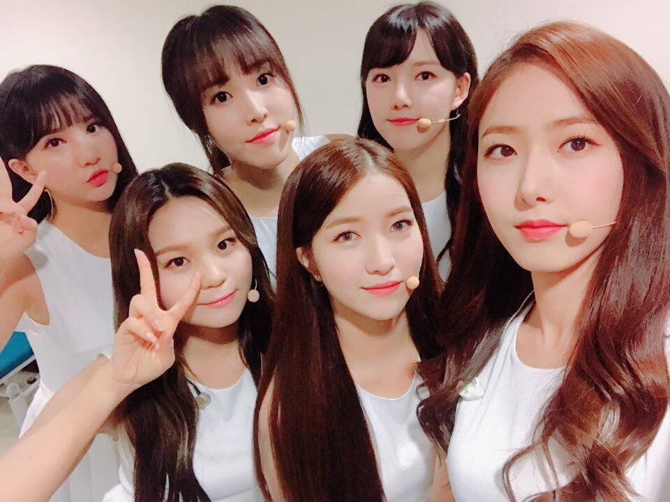 Seukai_Pi's tweet photo. #1000DaysWithGfriend https://t.co/uFgJ7nalYC