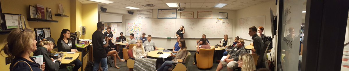 Excited to talk to <a href="/nkuedu/">Northern Kentucky University</a> bus101 students interested in entrepreneurship #businessforum2017