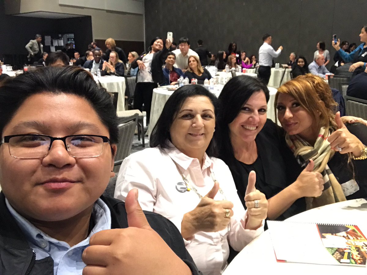 Jyno621's tweet photo. @LeadershipOct11 #table23 https://t.co/18CtWkSX8T