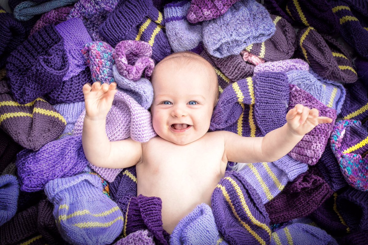TiffanyProject_'s tweet photo. Made a visit to Randall's Children's Hospital to donate purple knitted hats to newborn babies! #tiffanyproject https://t.co/SSK8Req7rj
