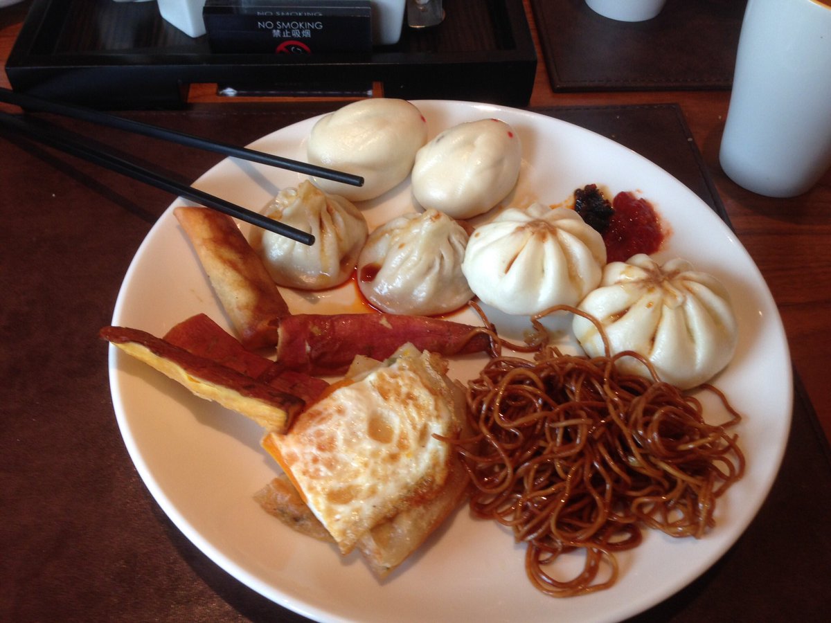 Federicafusaro's tweet photo. M'è venuta fame!! #PechinoExpress
Voglio dei noodles dei ravoli una qualunque cosa al vapore!!! #missingchina 😍😱 https://t.co/zH8QQCUZIU