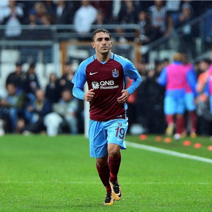 abdulkadirromur's tweet photo. #Trabzonspor https://t.co/lsQ5R3xctY