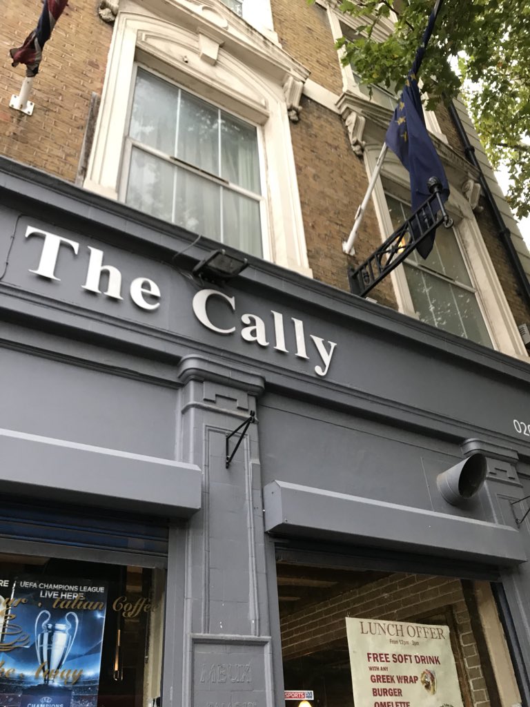 CallyRussell's tweet photo. Proud to announce my newest venture... We’ve gone big on the lunch trade and imagery! #notreallymine https://t.co/KenraQkYU2