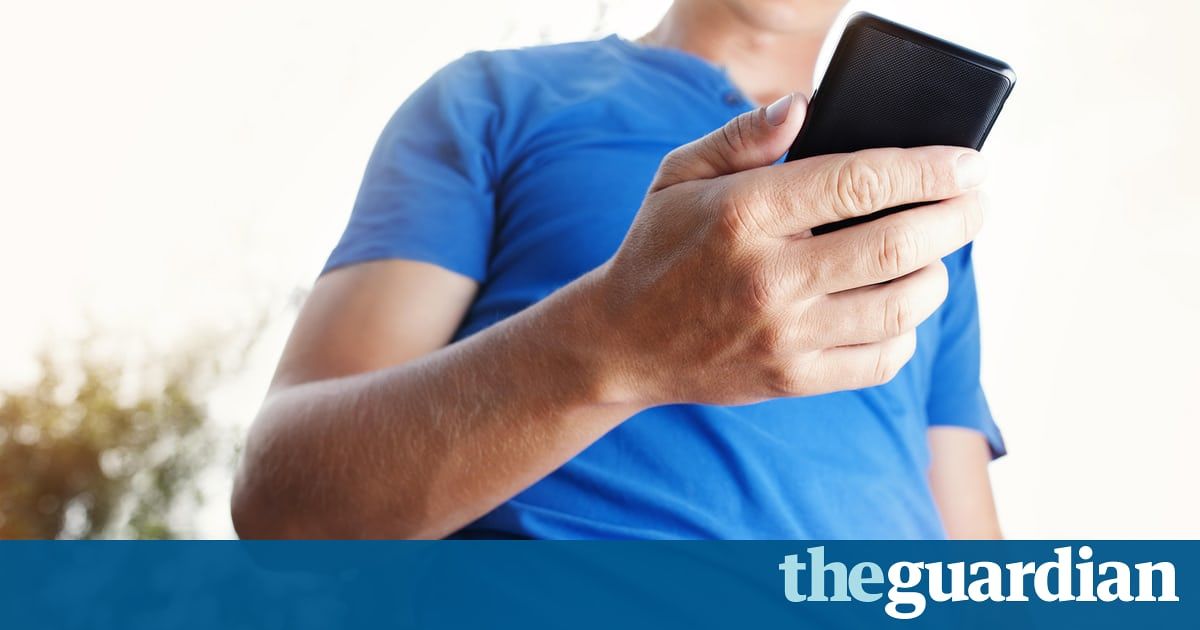 Elefriends (made by <a href="/yoomeehq/">Yoomee</a> in Sheffield) has been voted by as one of the top five mental health support apps: buff.ly/2ydFVNu