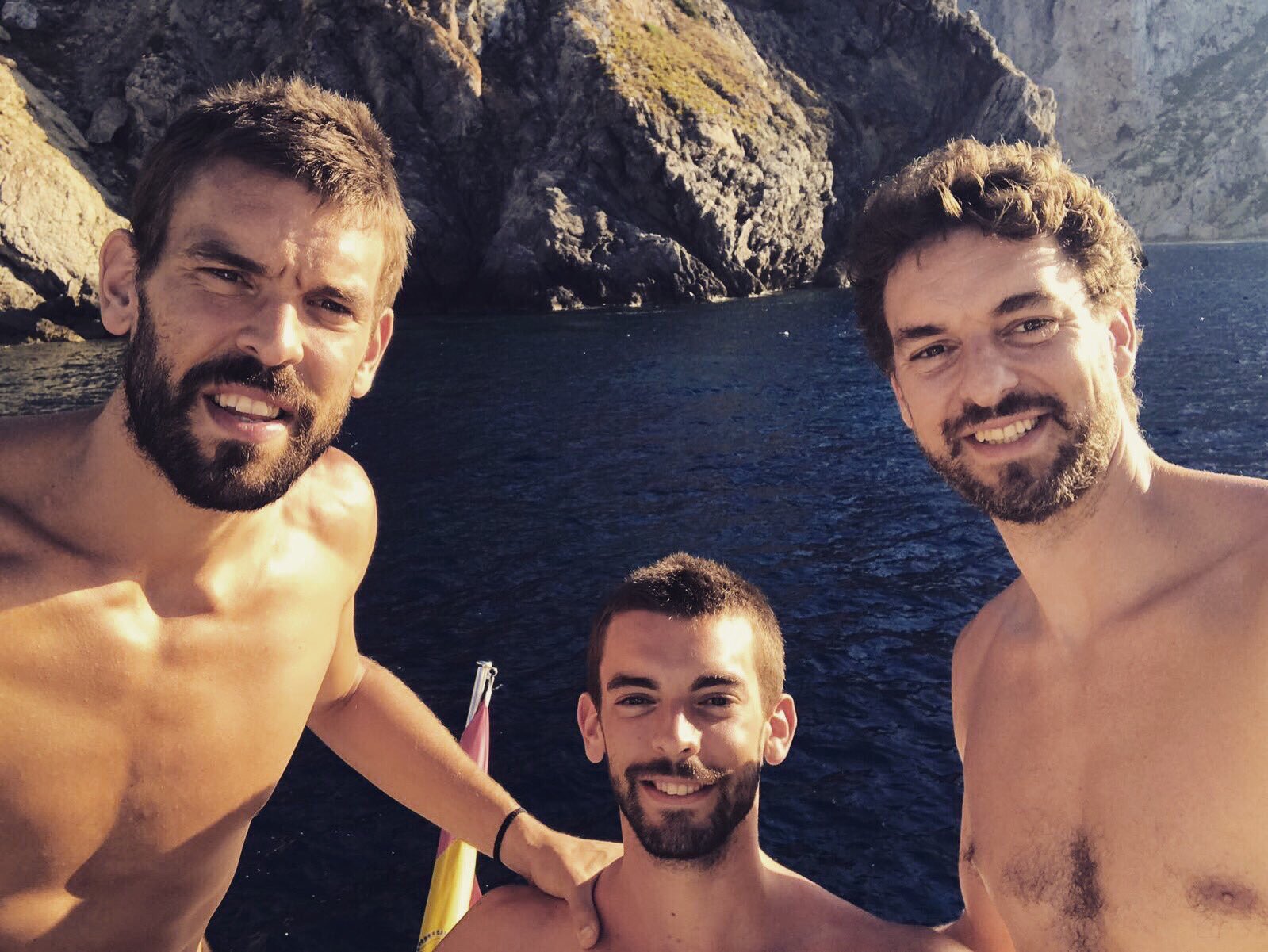 Happy birthday to the 3rd Gasol brother\s doppelgänger, Mike Conley Jr 