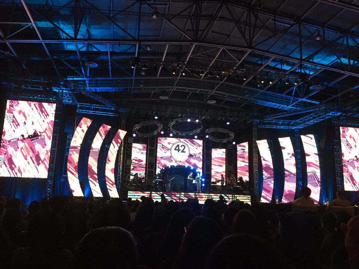 Alexmm95's tweet photo. Andra, la mejor del #FestiCancionUninorte https://t.co/KJYH5wEVbf