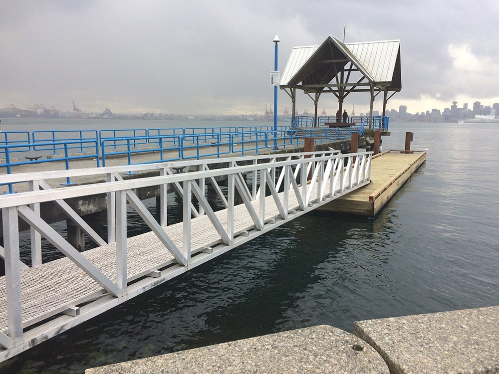 Hooray, the floating dock beside Goldsworthy Pier is now open for business. ow.ly/C6zY30fOiJ3 #NorthVan https://t.co/Wug2EJPpsu