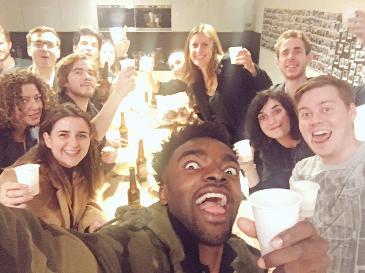 Fin du #HUBFORUM, c'était dingue ! Démontage, retour au <a href="/hublabparis/">HUB LAB</a>, on trinque !🥂