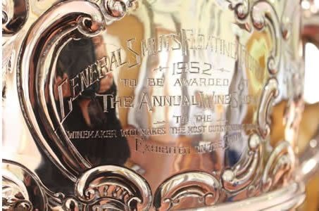 Badsberg bottles their General bit.ly/2gcJQ8M <a href="/Badsberg/">Badsberg Wine Cellar</a> #Pinotage <a href="/BreedekloofWine/">Breedekloof Wine Valley</a> <a href="/sayoungwine/">SA Young Wine Show</a> #trophy #WINNER