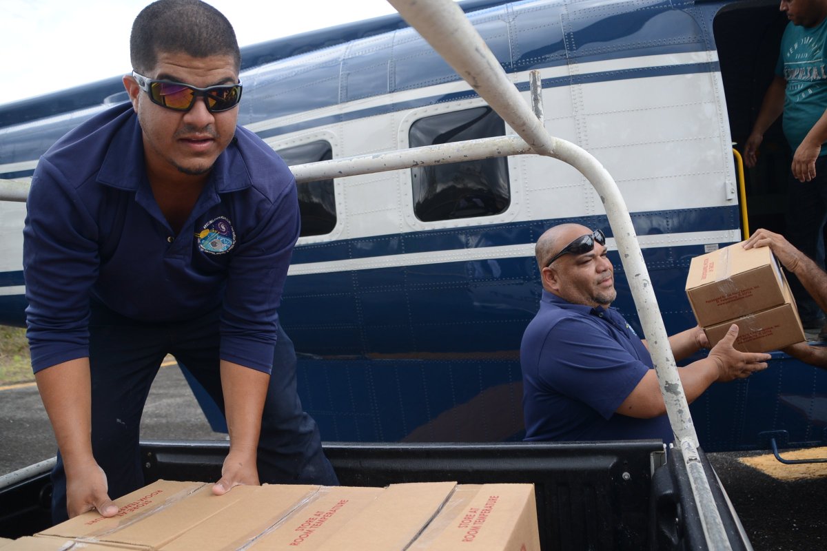 NAICobservatory's tweet image. Today we received supplies from FEMA for the community!
#PRSeLevanta