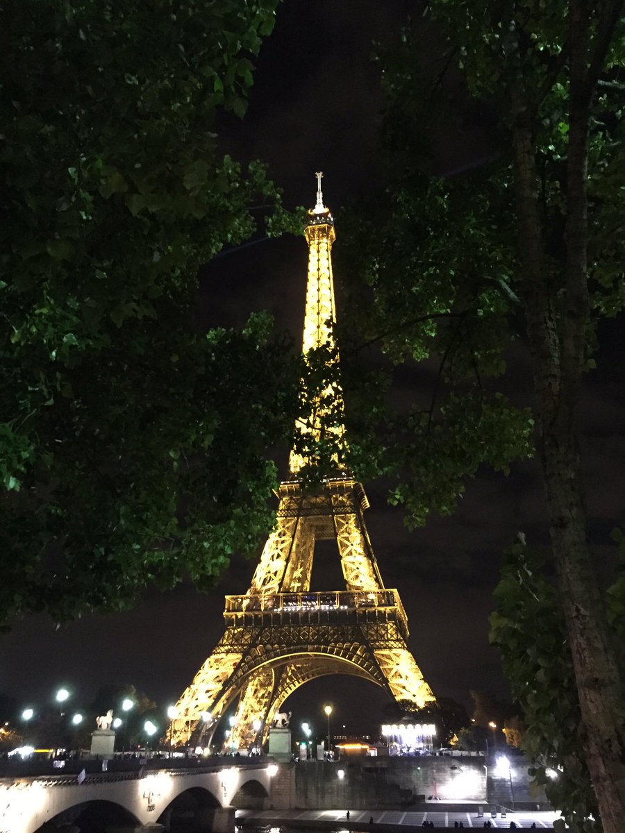 MBischoffCTO's tweet photo. Looking forward to welcoming clients and colleagues at the @eFrontFinancial conference tomorrow #FromDataToInsights https://t.co/5O3LoyZtcO