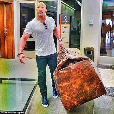 Noks1man's tweet photo. @kwandie_mads @PM_kukuterian @WaGaDithipe I'm coming with you noma ka njani https://t.co/7Z5nacb5GZ