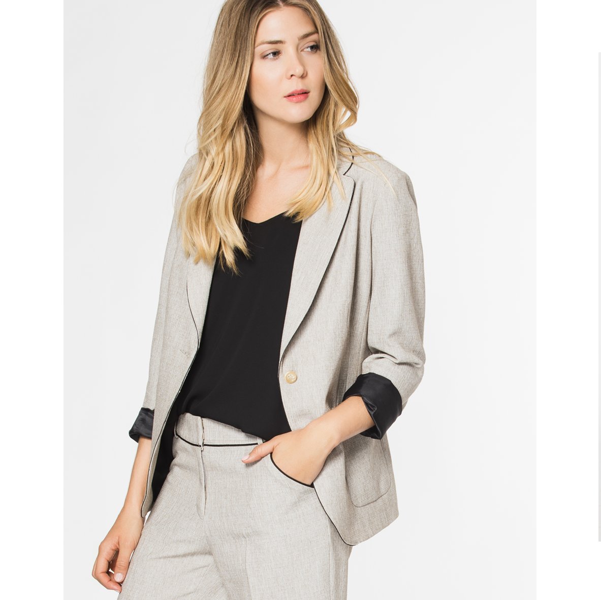 ¡WE LOVE IT ❤️ un look ideal para trabajar!
#quemepongo #weartowork #tb #newcollection #getthelook