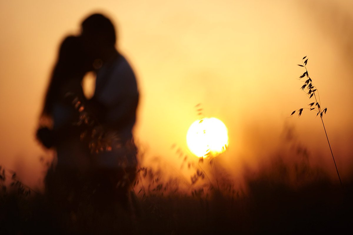 DrKeithWitt's tweet photo. Conscious Erotic Polarity - 
The loss of erotic polarity is one of the main complaints of couples entering therapy.
https://t.co/930Ja8C29u https://t.co/ZIFeuKPLdT