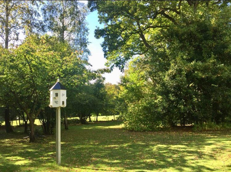 Explore our 10 acres! 
#weddinghour #dorset #hampshire #christchurch #bride #groom #wedding  #ceremony #marquee #exclusiveuse #weddingvenue