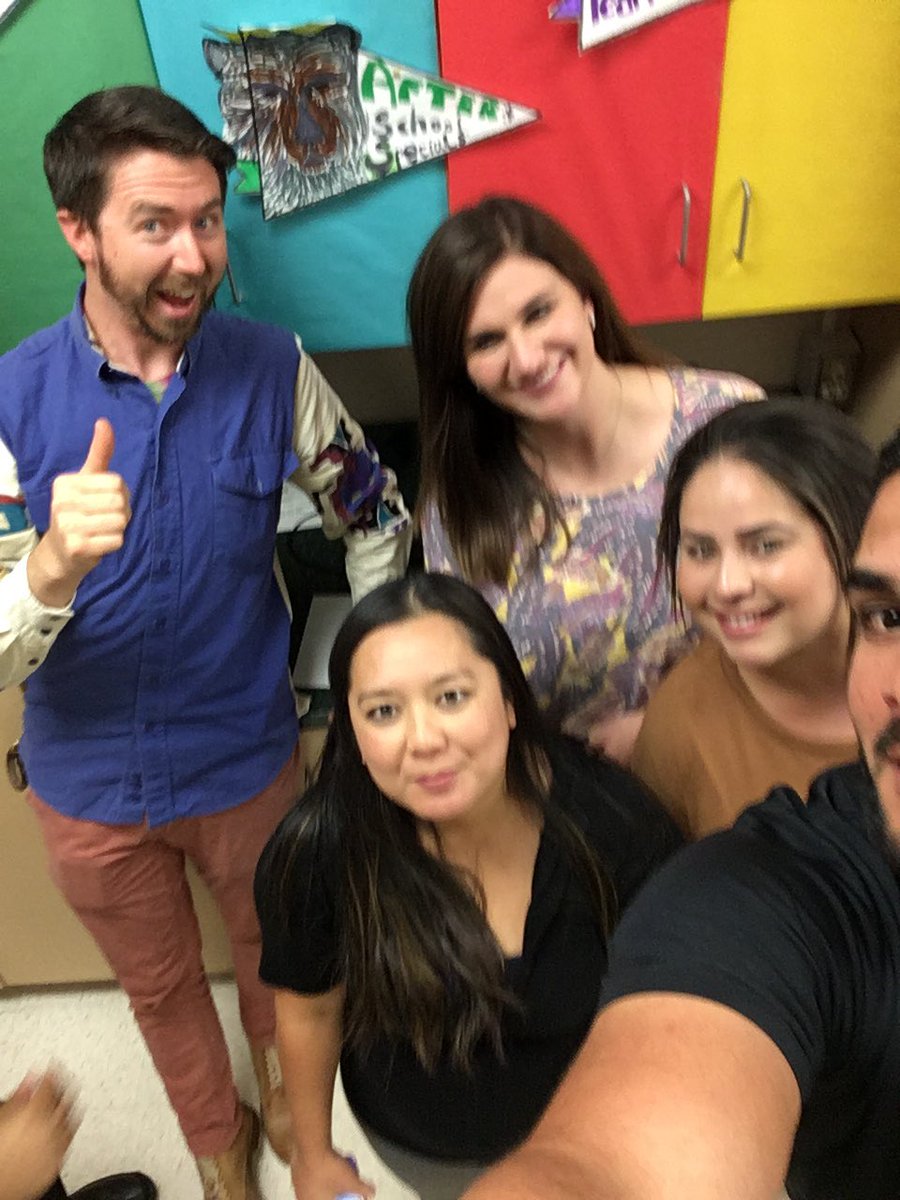 FerrFerrScience's tweet image. #everythingisawesomescca #teamafterschoolspecial