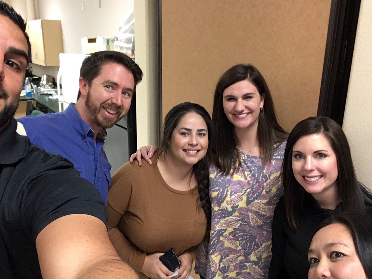 FerrFerrScience's tweet image. #everythingisawesomescca #teamafterschoolspecial