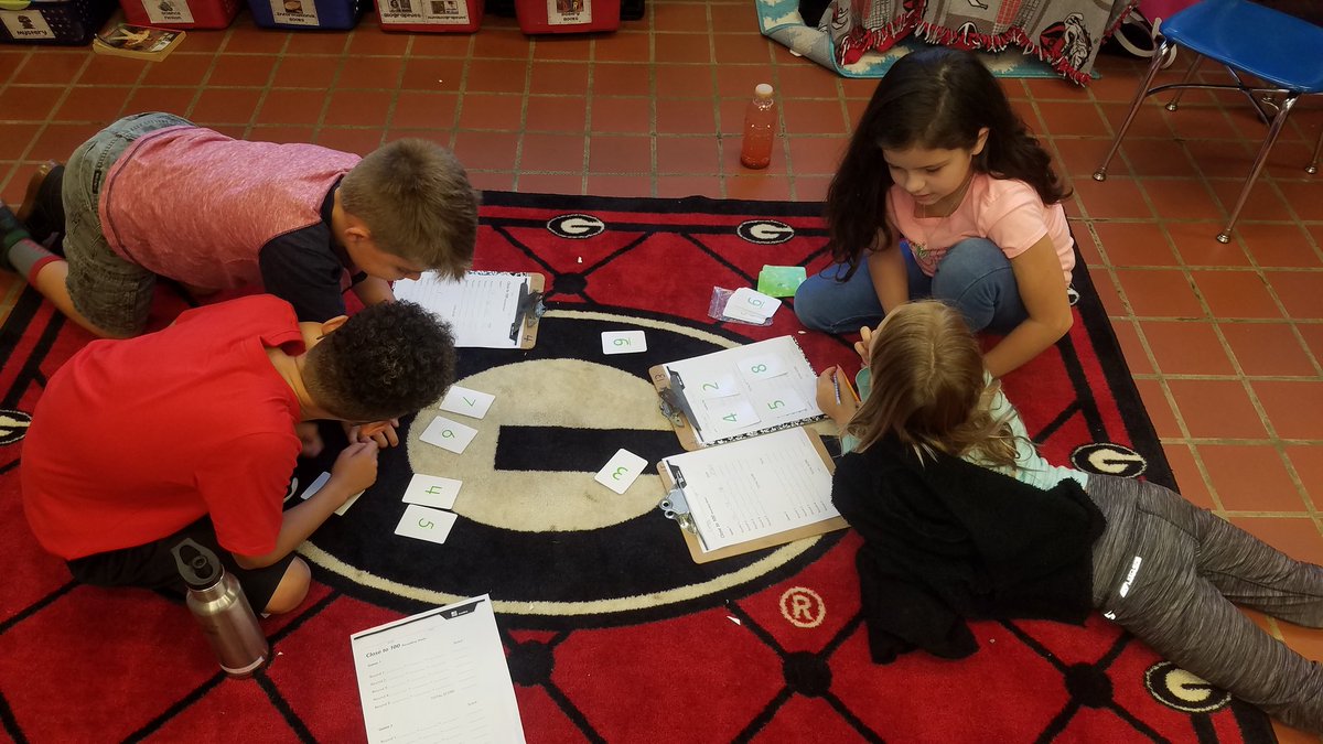 mathbridges's tweet photo. Building #numbersense #fluency by playing games, much better than #timedtests Let's put an end 2 #mathanxiety #teach180 #MTBOS #iteachmath https://t.co/G3ktWdabP5