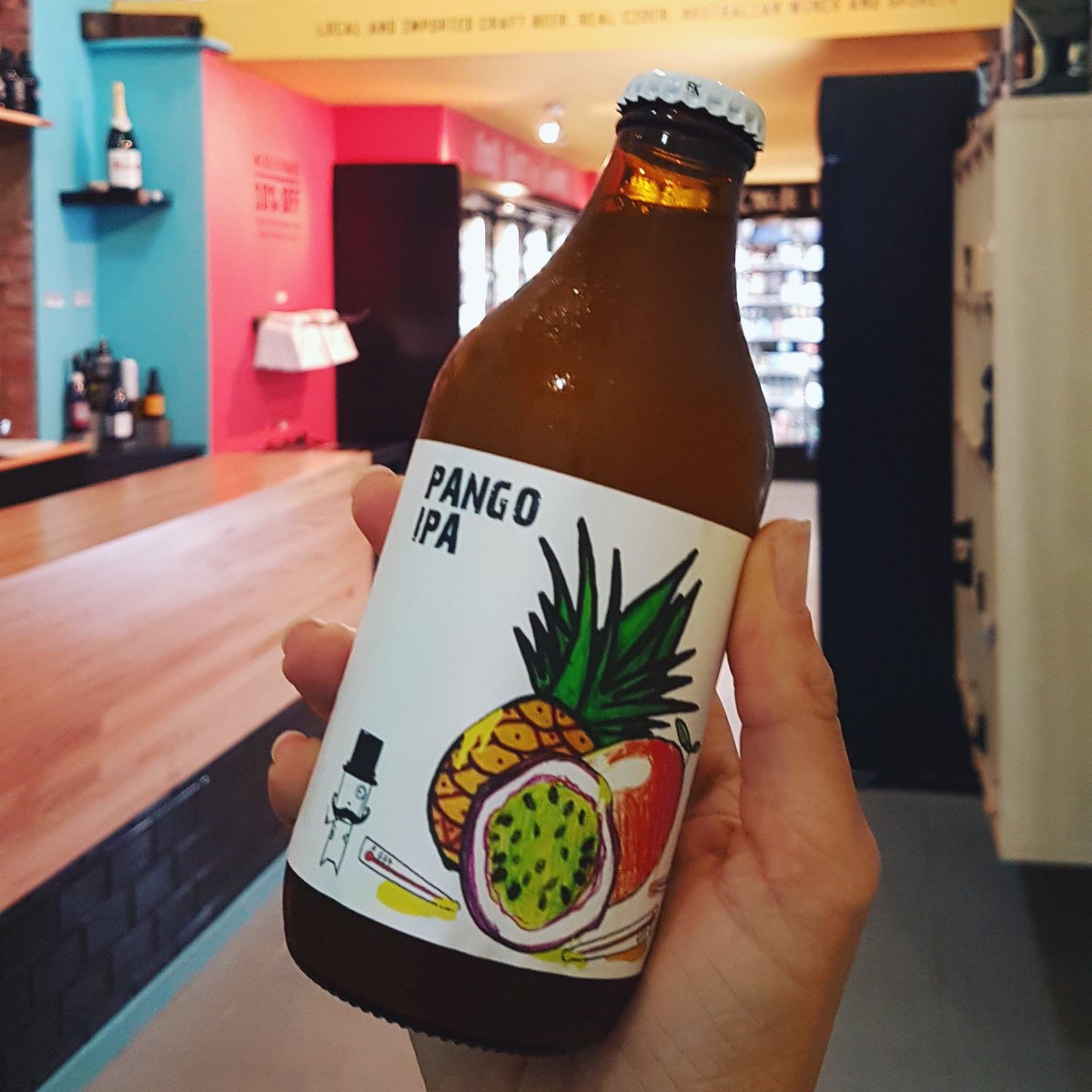 Throw back to Monday night and enjoying a fresh <a href="/brewski_se/">Brewski</a> in Sydney! #brewski #bucketboys #craftbeer #bottleshop #marrickville