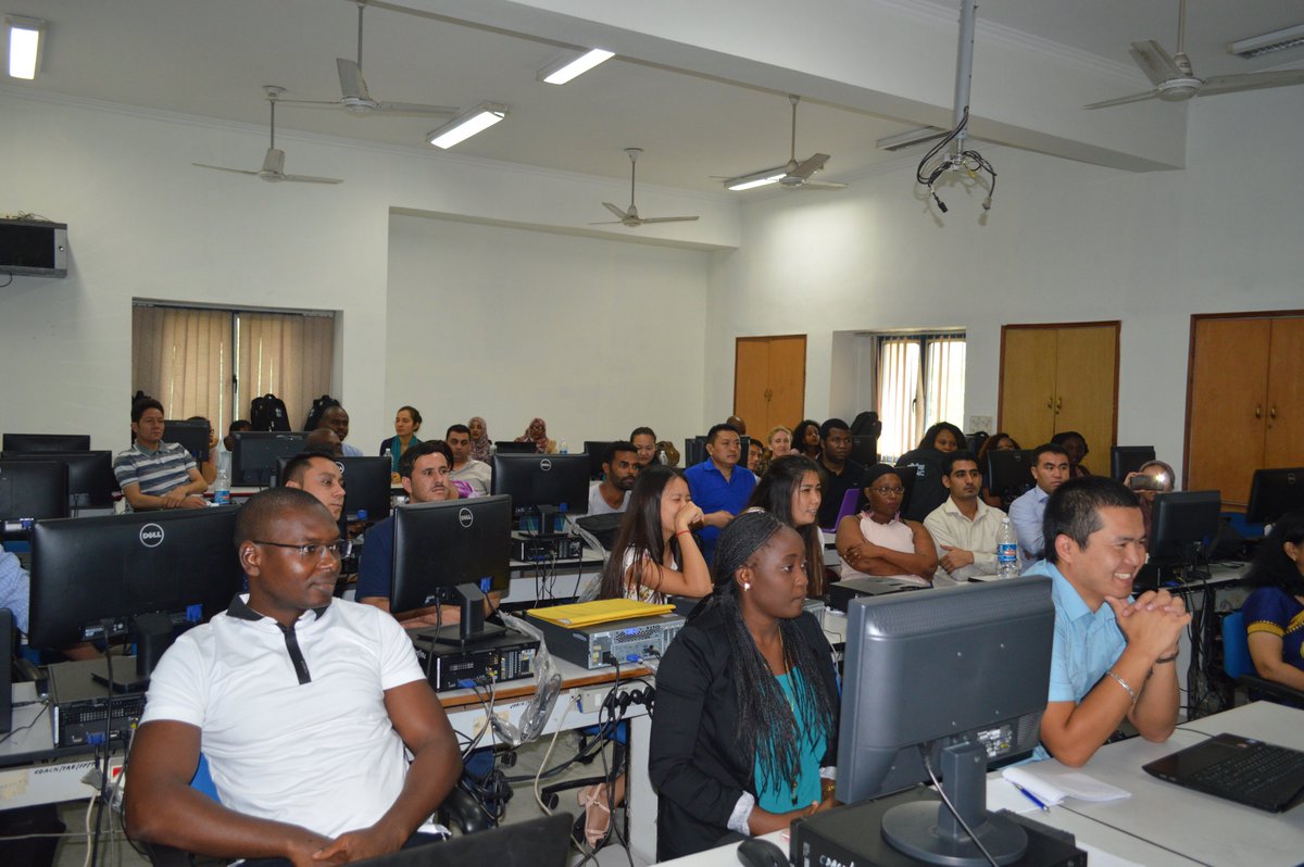INT_CDACNOIDA's tweet photo. training for the International Batch at CDAC Noida https://t.co/KZOrjQovu3