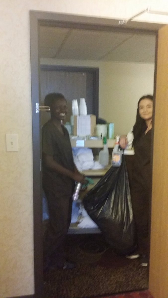 Crystal_Inns's tweet photo. Our SLC Housekeeping Team! #Starsweek #crystalinn #associateappreciationweek https://t.co/wOYMXGJFWc