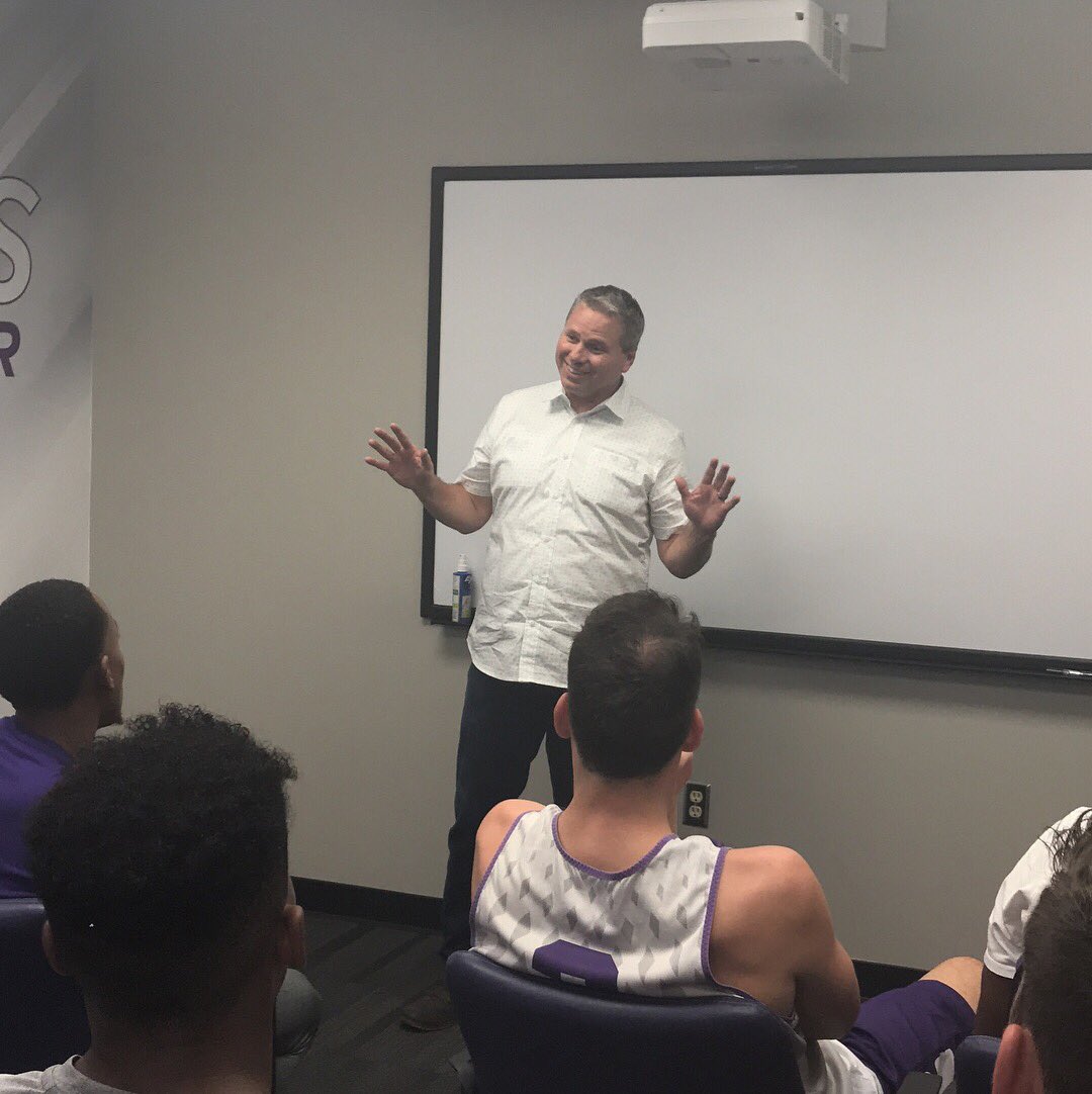 Furman Basketball tweet media