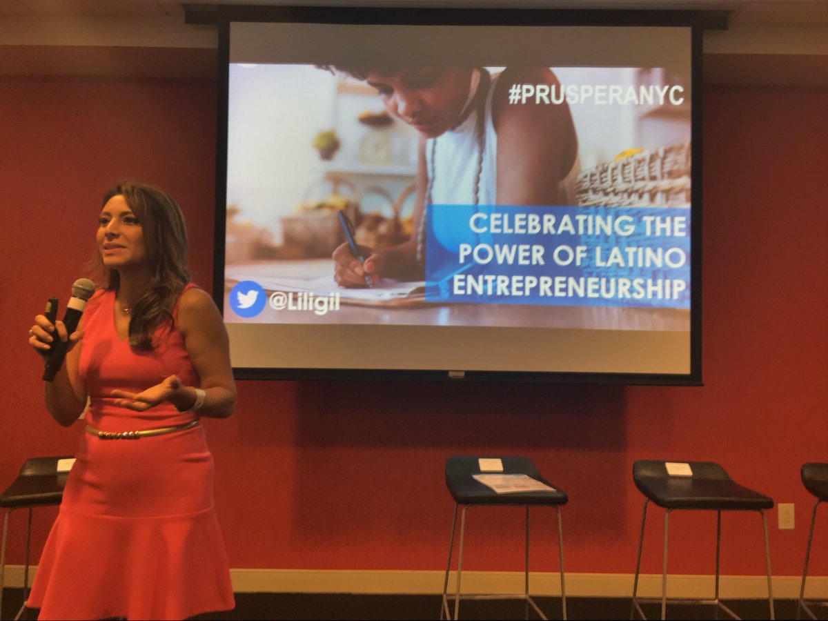 urbanjibaro's tweet photo. #PrusperaNYC is happening now... teaching the Latino small business community about wealth building.  #prupárate #Hispz17 #DimeMedia https://t.co/88NNmuJugM