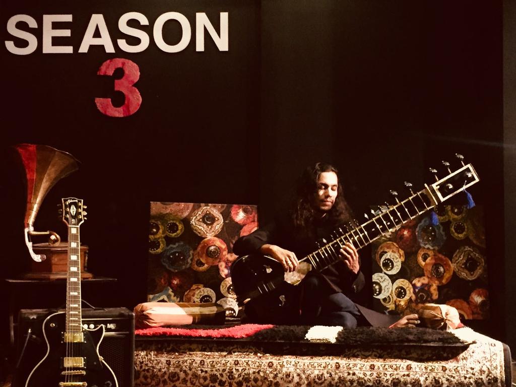 RehmanNabeeel's tweet photo. Featuring "Waqas" From "Sound Of Kolachi" In #VantageLiveSessions Season 3
#vantagelive https://t.co/toLLkv5Wkp