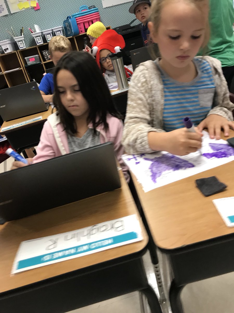 3rdGradeMurphy's tweet photo. We had a blast today during #mysteryskype! Loved learning with our Oklahoma friends #mapskills #bakerlearns @BakerElem https://t.co/Fb6Xz7v5BF