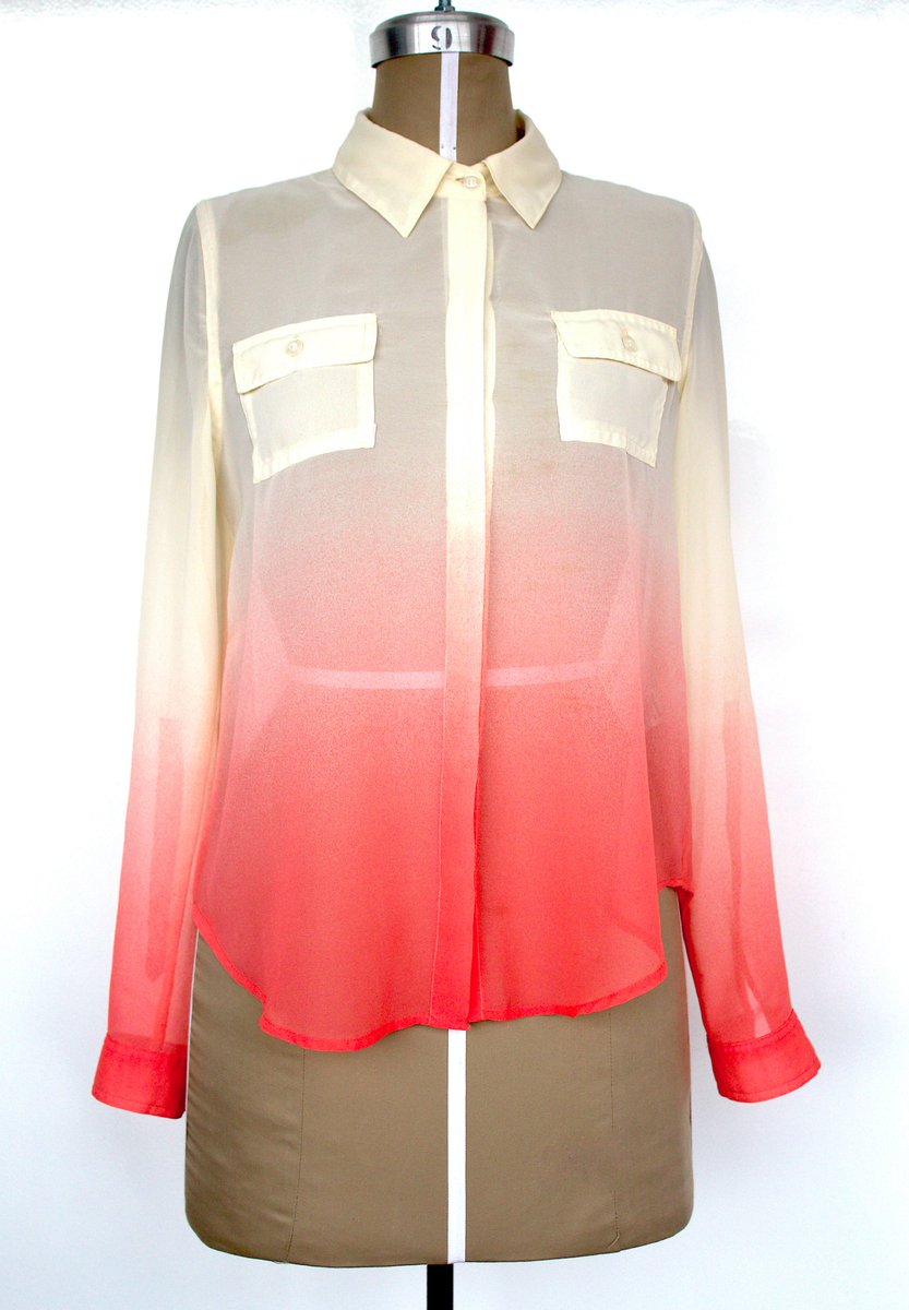 ReUsemeMx's tweet photo. 😱😍😍😍 Blusa Blanca con Salmon  #Mine Talla: M Por $200 ❤️👉 https://t.co/XcictbqBiB #GoSecondHand #UsaYReusa #ZEROwaste https://t.co/M7DU3gYebI