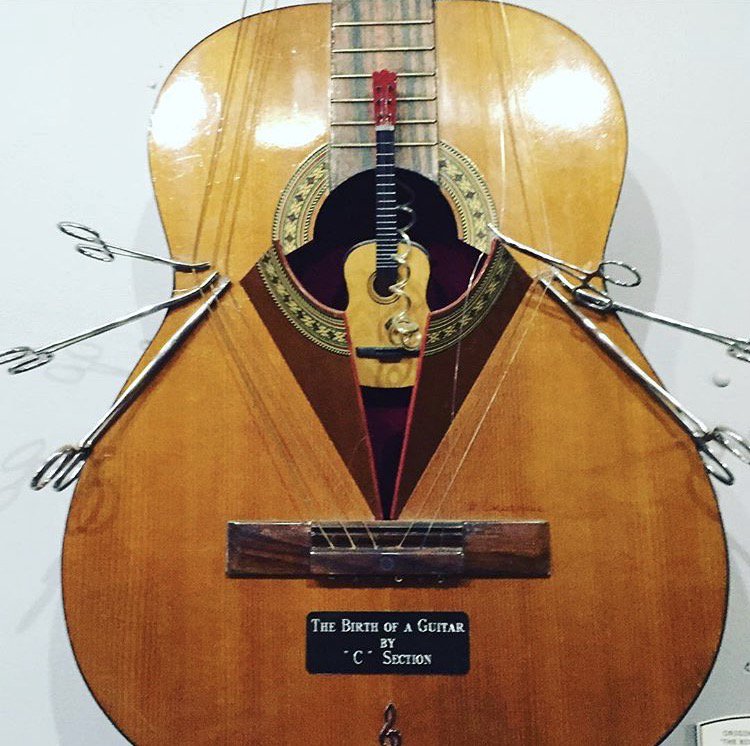 GCeffects's tweet image. The birth of a Guitar. #guitarart #guitar #art ow.ly/LEGX30fO4Tx