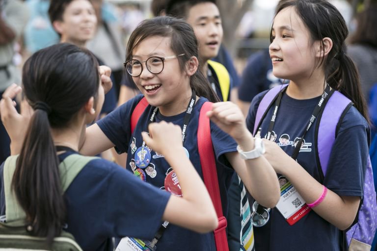 FIRSTweets's tweet image. Attention, teachers! Here are some ways to create opportunities to elevate girls in STEM: firstinspires.me/xBPl30fO0Kc. #DayoftheGirl
