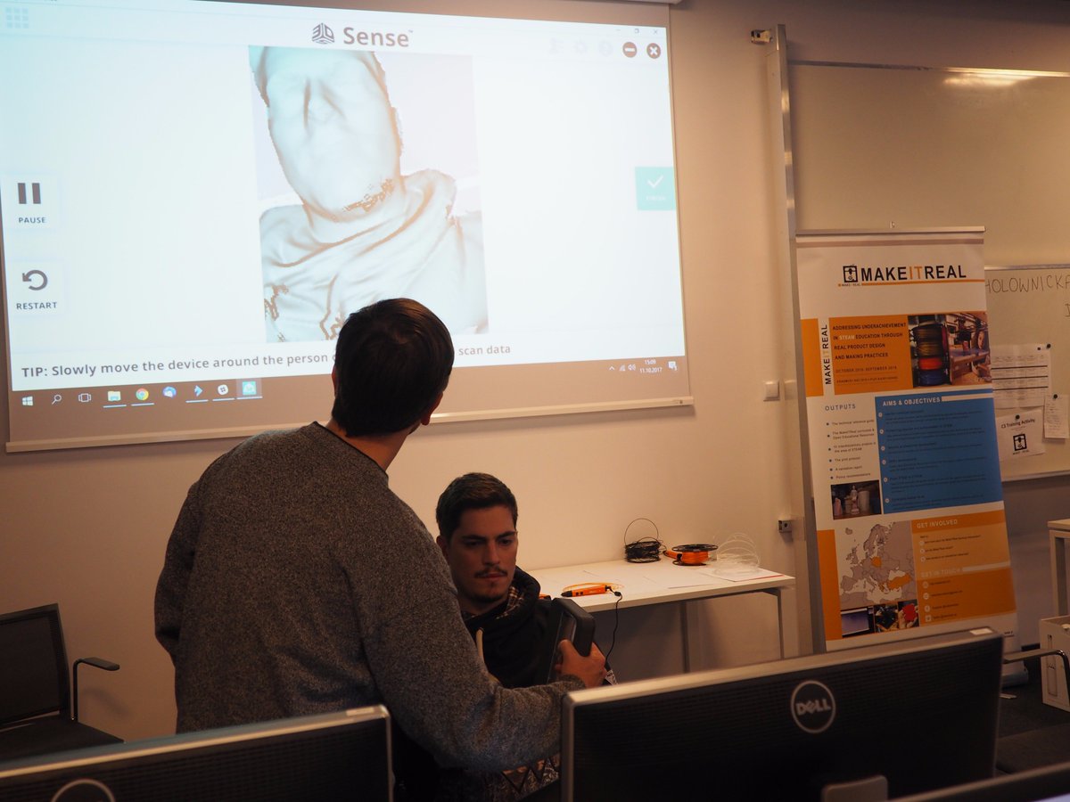 makeitreal_eu's tweet photo. The 3rd #makeitreal workshop is on! #ErasmusPlus #STEM #3Dprinting #3dMaking https://t.co/xTVld4wcIQ
