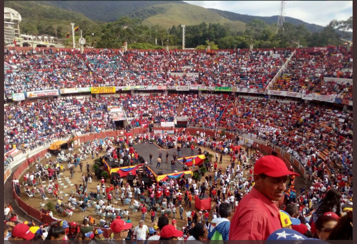 CDCETachira's tweet photo. Con el gobernador Vielma  Mora tendremos el Tàchira potencia que todos queremos  y tambièn la garantía de paz nuestro estado. https://t.co/Lil8m49cPL