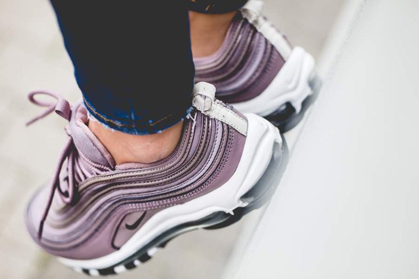 taupe grey air max 97