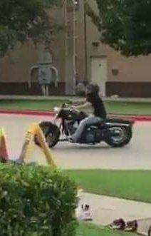 StinaRose44's tweet photo. Whether I'm riding alone or with friends such an amazing feeling https://t.co/VgAI0v4dSA