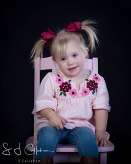 AbbottKami's tweet photo. Can't get over the fact of how cute skilynn is ❤️ I sure do love my mini me 💕 https://t.co/mMVntSPnVl