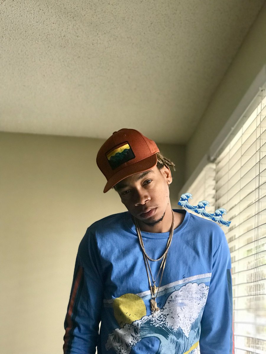 Ciinco5_'s tweet photo. Meeting At the BeachHouse🏝 #MAXBOYZ coming soon by the way🙏🏽 #BH3 #Model #losangeles #newyork #losangelesphotographers #newyorkphotographers https://t.co/IOAXnkjjZN