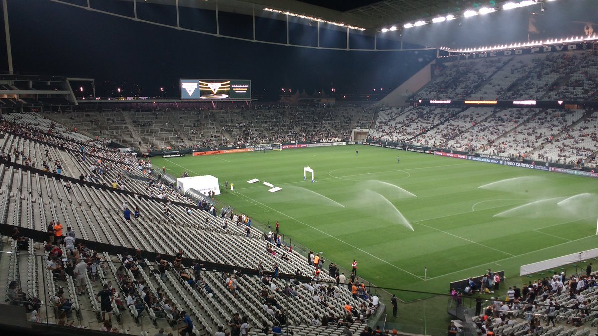 escolathe360's tweet photo. Rolando a primeira experiência do curso BFC edição 9 na incrível @A_Corinthians !
Bom demais!!
#Futebol #BFC9 #CursoBFC #ArenaCorinthians https://t.co/0PgDziUah4