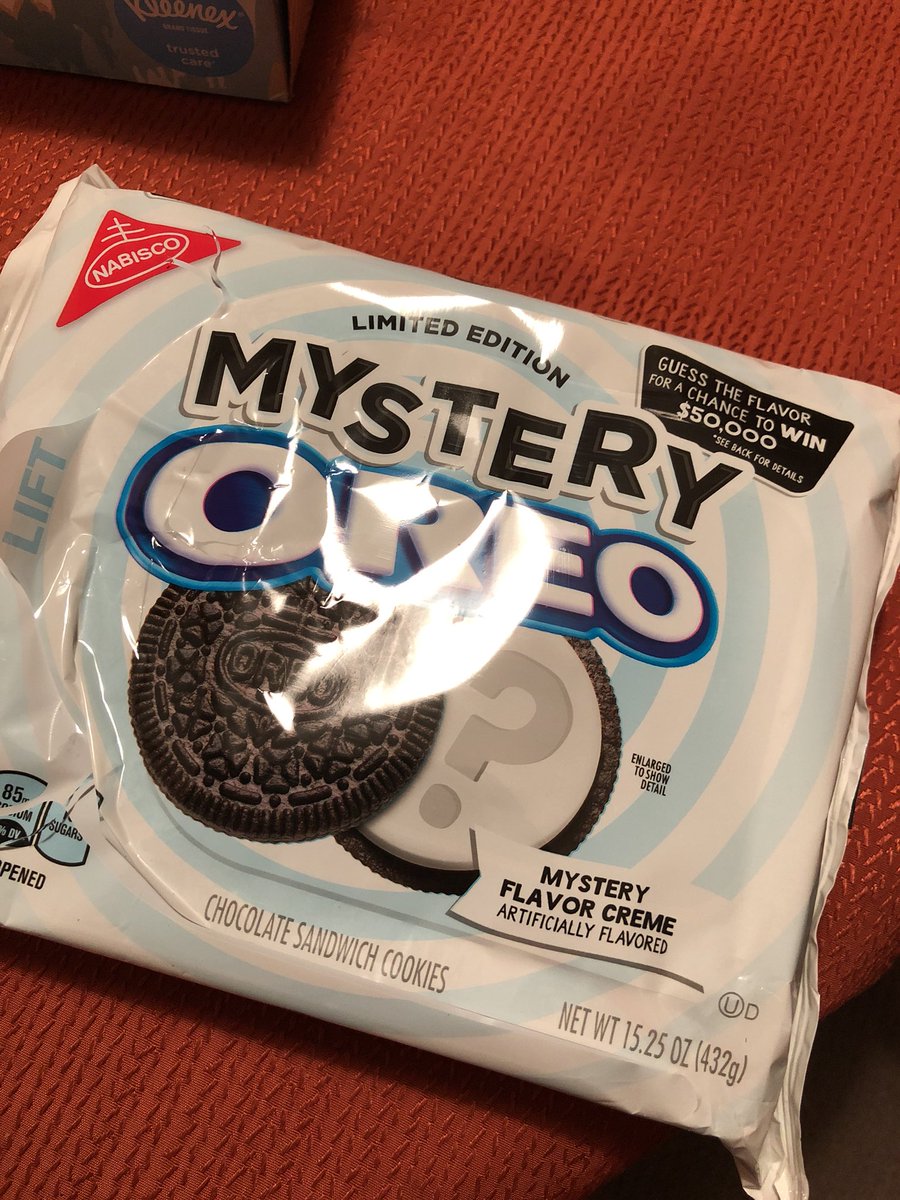 jamtlpm's tweet photo. The mystery is a combo of lemon and vomit! #disgusting #fail #why #neveragain #resist #dessertfail #mysteriesoflife @NovusOreoWatch @Oreo https://t.co/G34acBVeFr